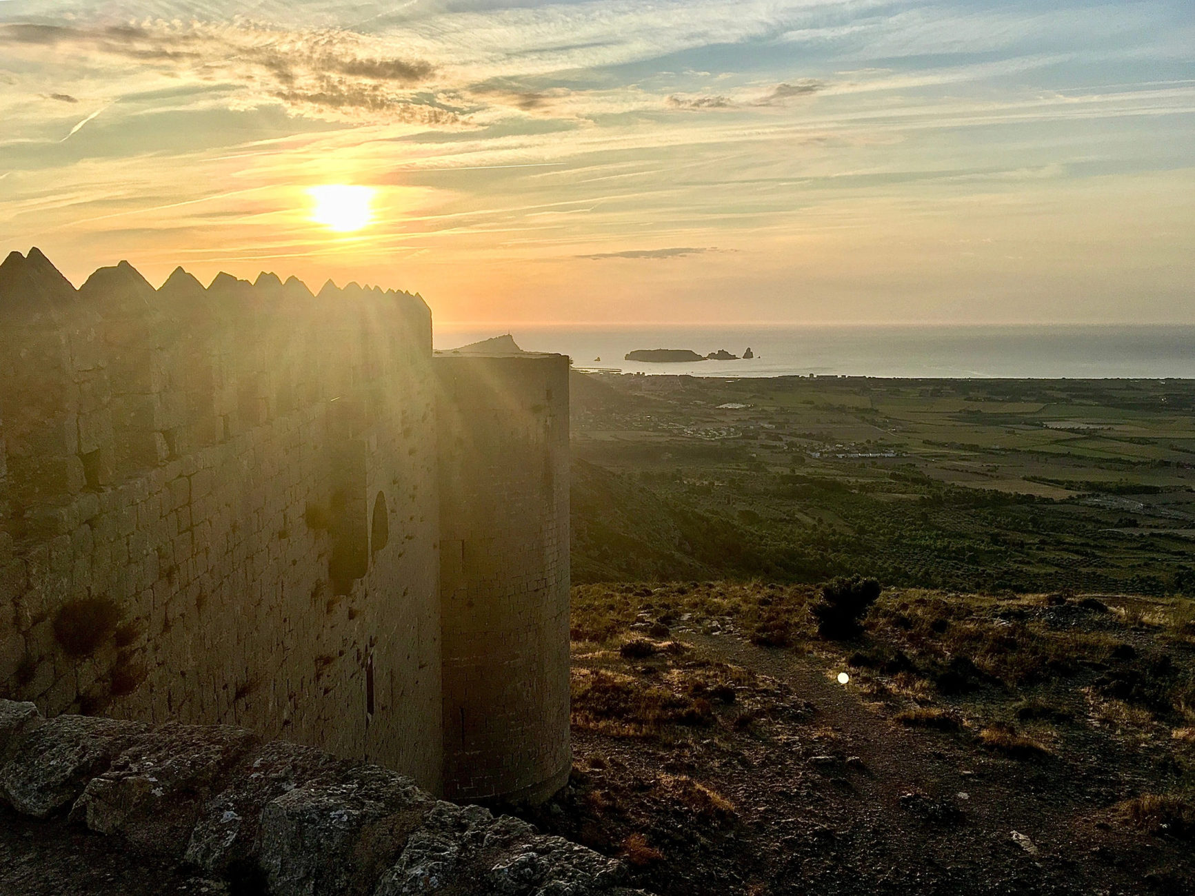 Ion Club Golf de Roses Windsurfing, Kitesurfing and SUP