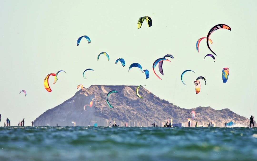 Comment est né le kitesurf ?