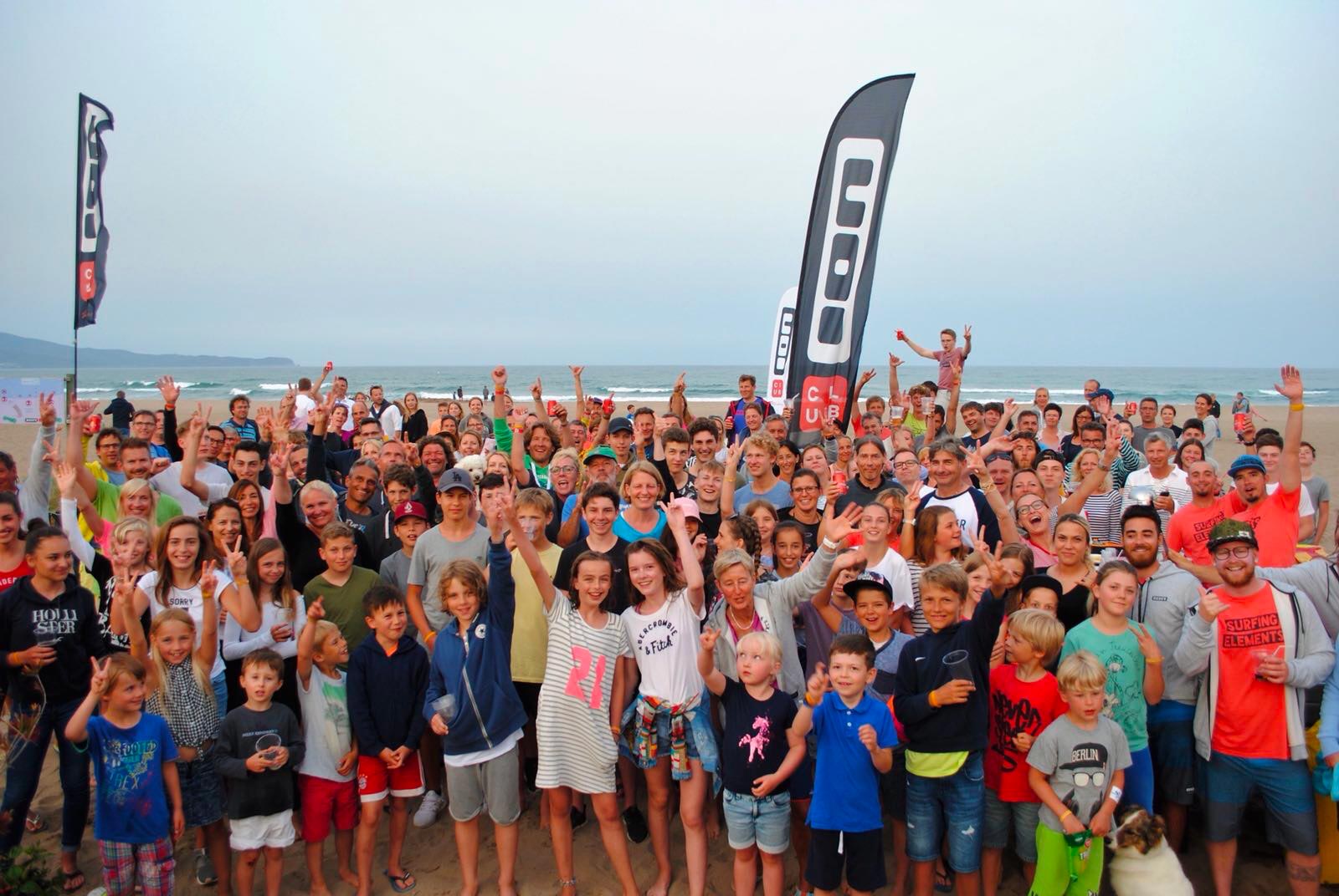 all the guest of ion club golf de roses together on the beach