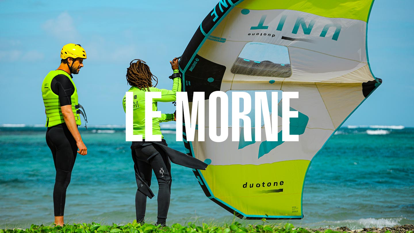 wingfoil lessons in ion club Le Morne