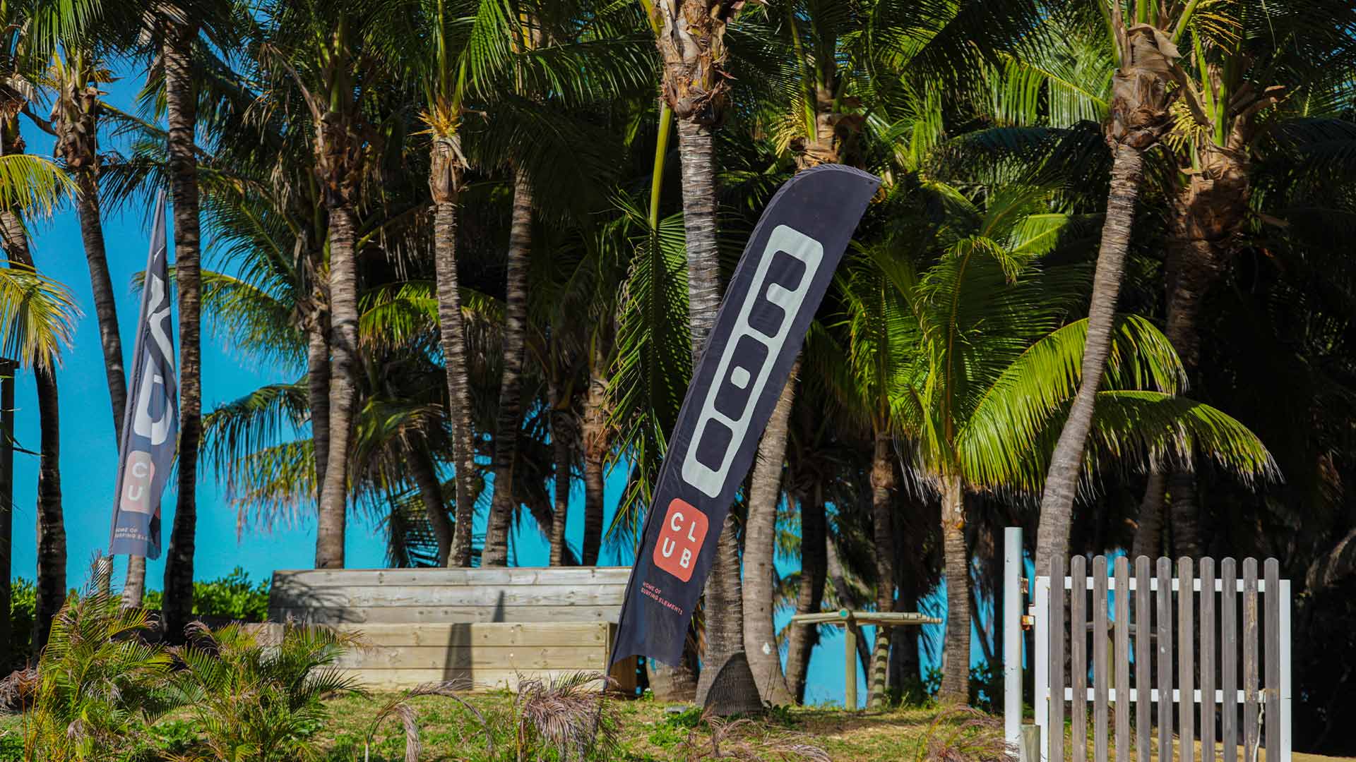 première vue de l'entrée du centre Ion Club Mauritius Le Morne 