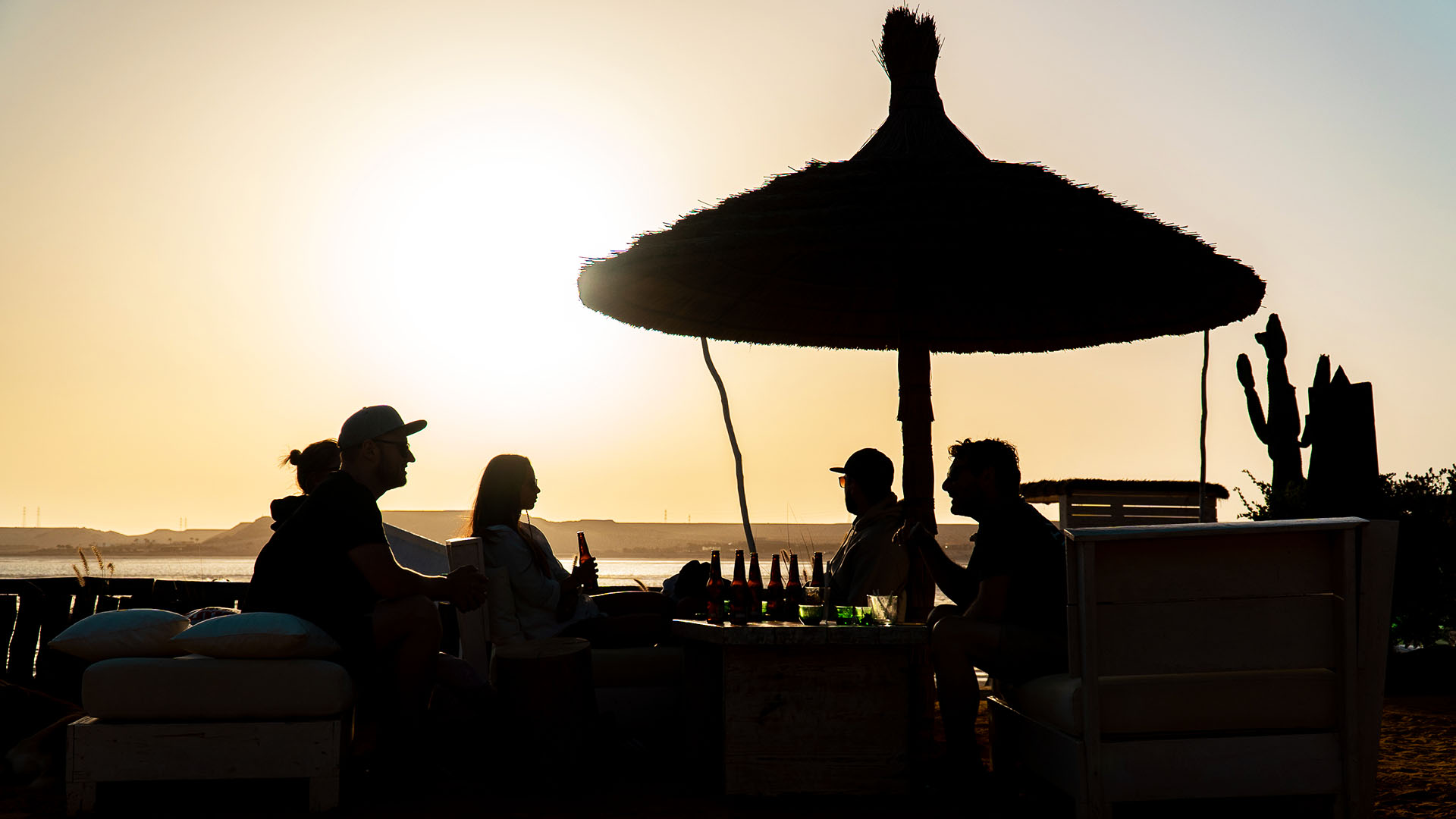 GALLERY2 sunset in the middle of the desert next to the beach