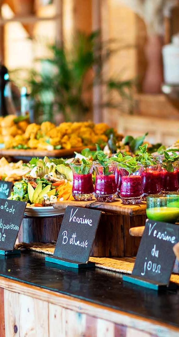 LAGON_ENERGY_RESTAURANT food of the hotel lagon energy in dakhla with fruits