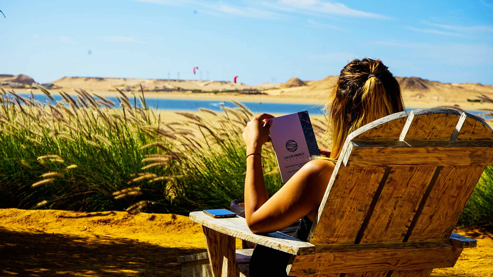 LAGON_ENERGY_WIFI wifi and chill in front of the lagoon and the desert
