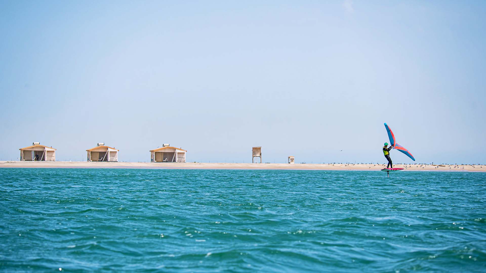 OV_SPOT1 kitesurf spot in front of the bungalows in the desert