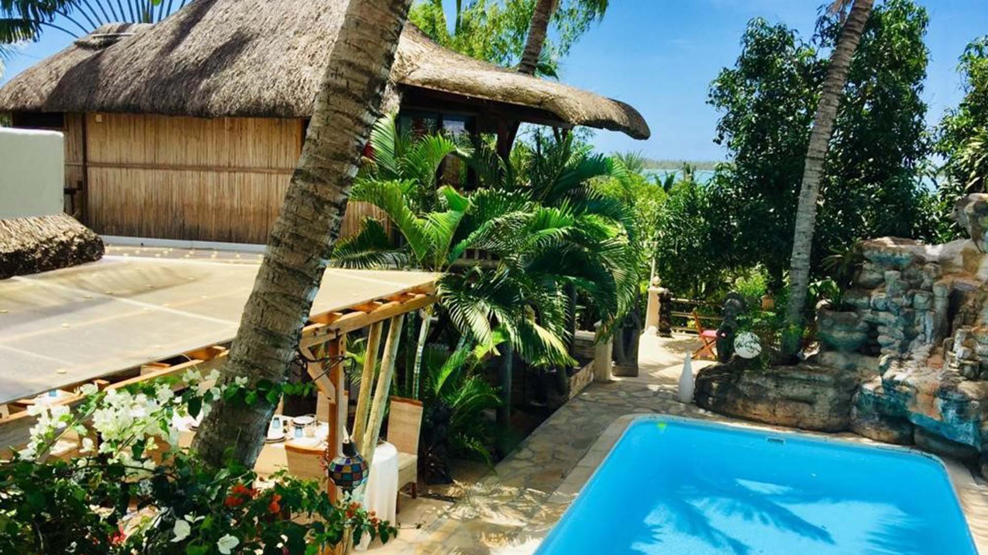 swimming pool and view on mauritius water