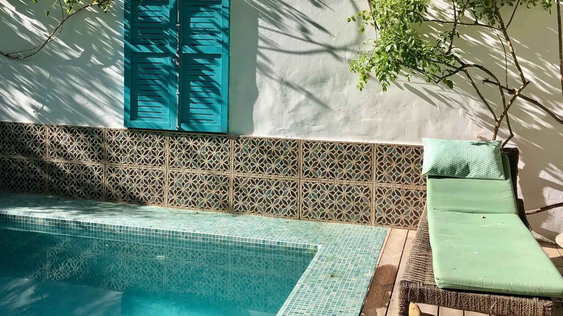 swimming pool swimming pool with blue moroccan decoration