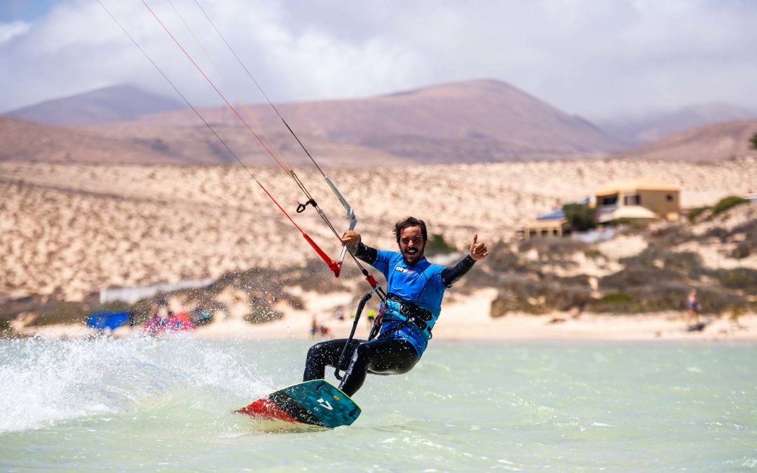 where practice kitesurfing fuerteventura