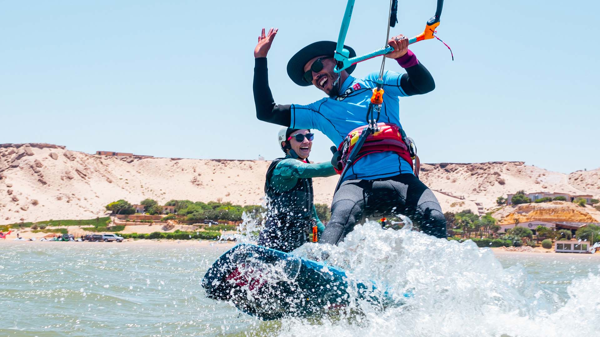 kitesurf lessons in dakhla lagoon in front of lagon energy