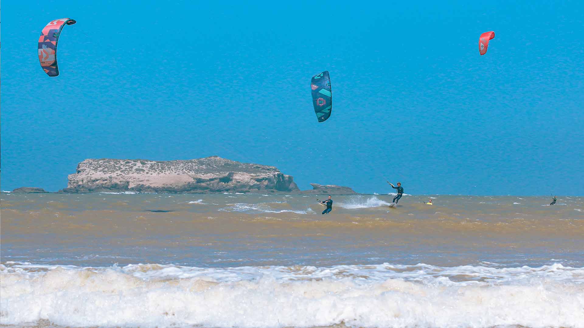Essaouira spot with kitesurfer and blue sky