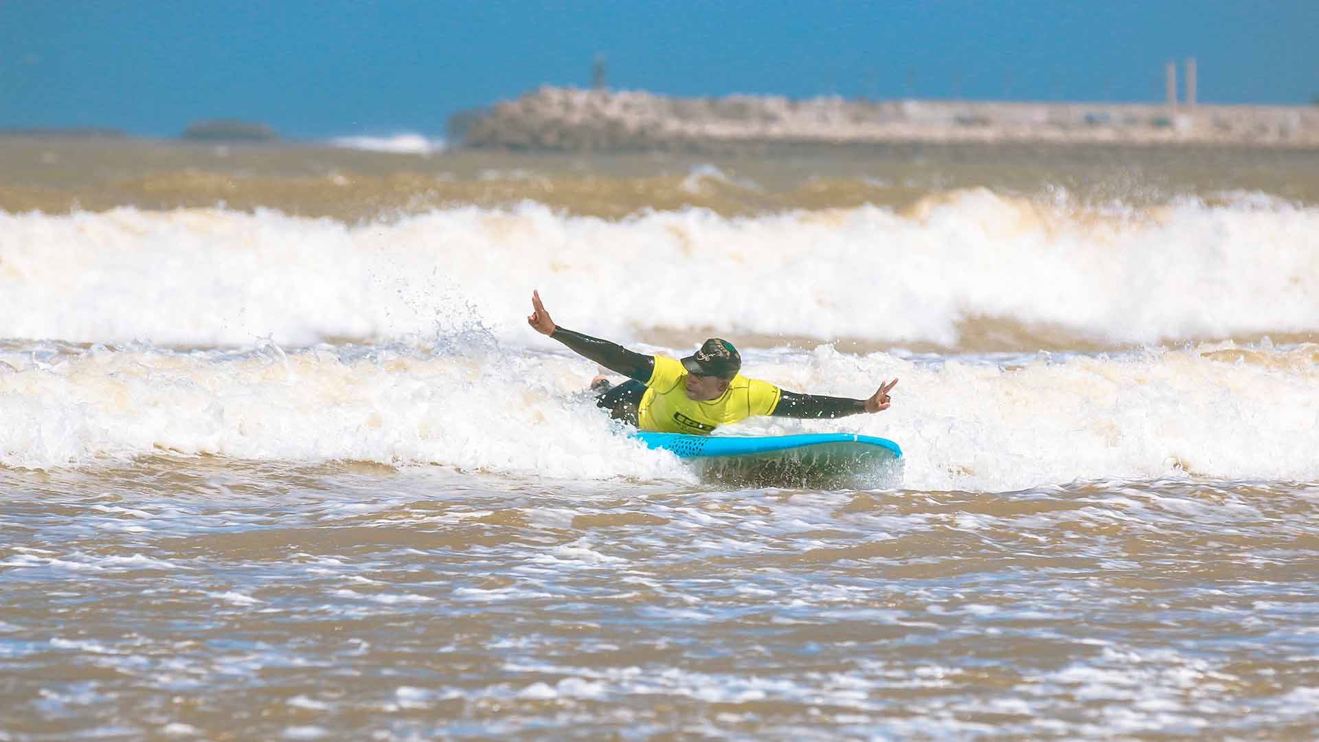 surf lesson on the water