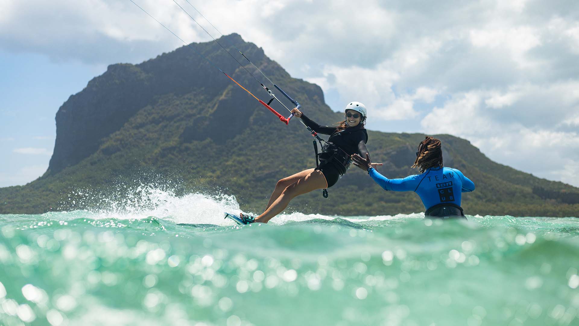 Der Einstieg ins Kitesurfen : die wichtigsten Tipps