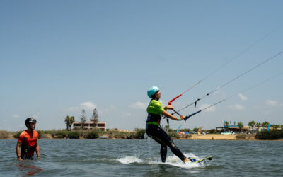 KITESURFING LESSON: WHAT TO EXPECT FROM YOUR FIRST SESSION