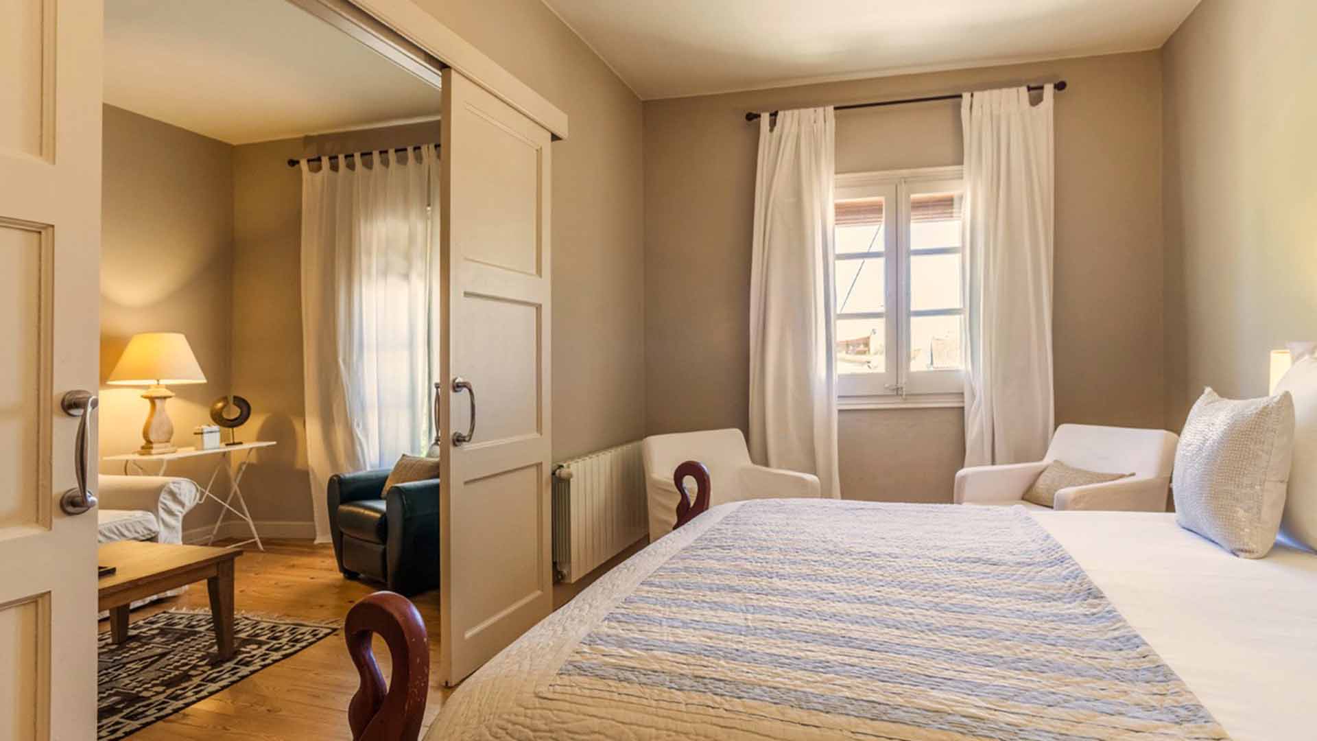 suite room