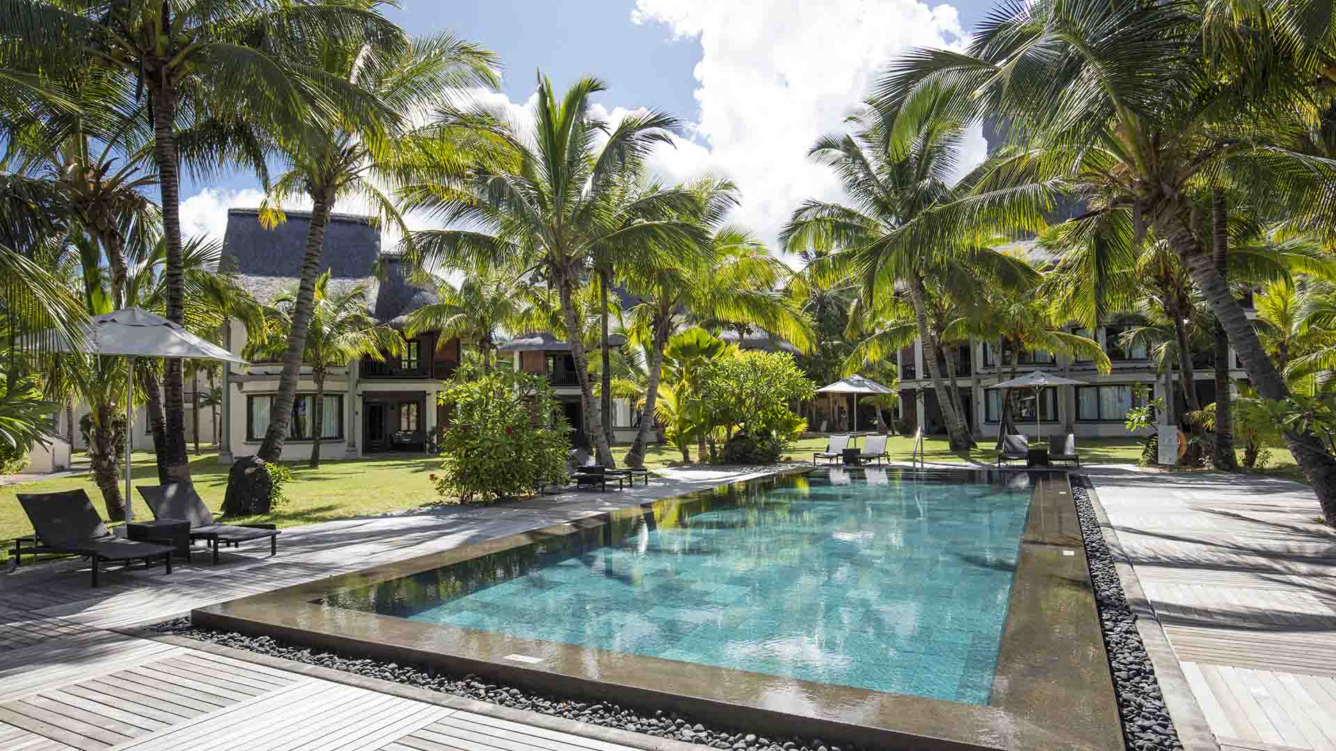 dinarobin 4 swimming pool dinarobin